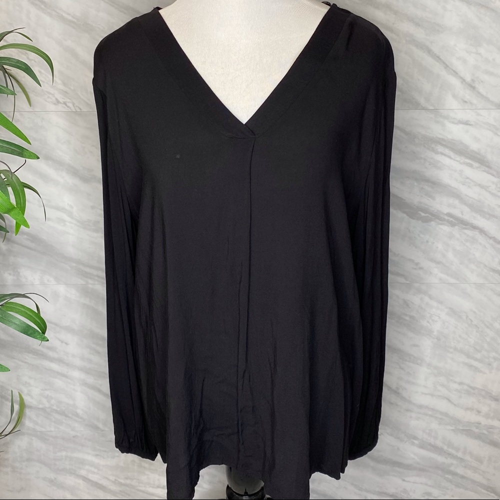 Pleione Tunic Black Top Medium